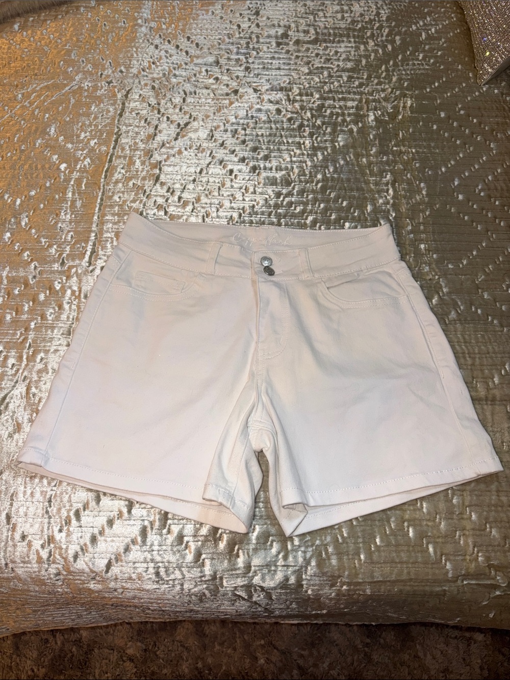 Women’s White Denim Jean Shorts with Stretch Waist